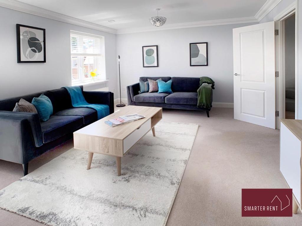 Maidenhead, Leander - 3 Bedroom - Parking & Garden المظهر الخارجي الصورة